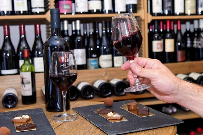 Wines and Chocolates: an Unexpected Deal! - Tips for Hosting a Wine and Chocolate Tasting