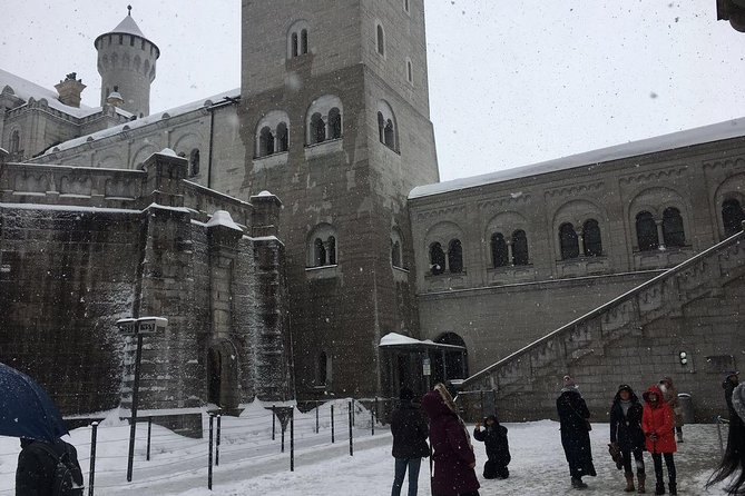 Wintertour to Neuschwanstein Castle From Munich - Tour Inclusions