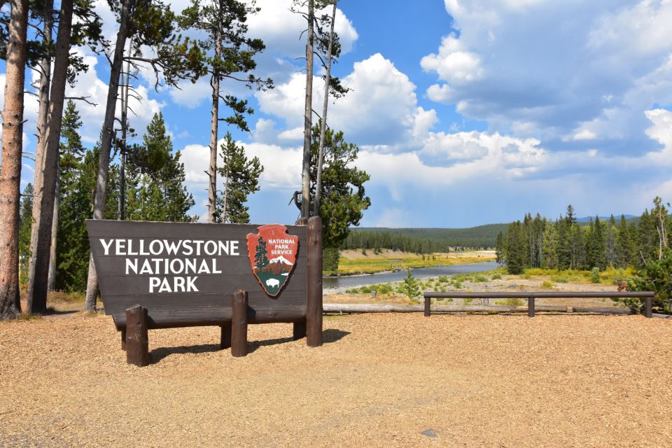 Yellowstone National Park: Self-Driving Audio Guided Tour - Tour Highlights