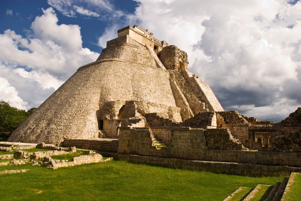 Yucatán: Uxmal and Hacienda Mucuyché Full-Day Tour - Full Itinerary