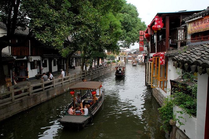 Zhujiajiao Ancient Town & Night Luxury Cruise in Shanghai - Refund Policy