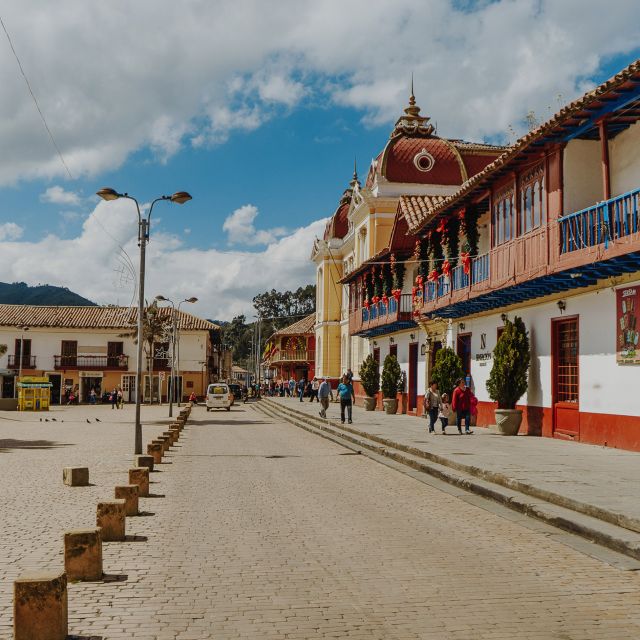 Zipaquirá Salt Cathedral & Guatavita Lake Day Tour - Experience Highlights