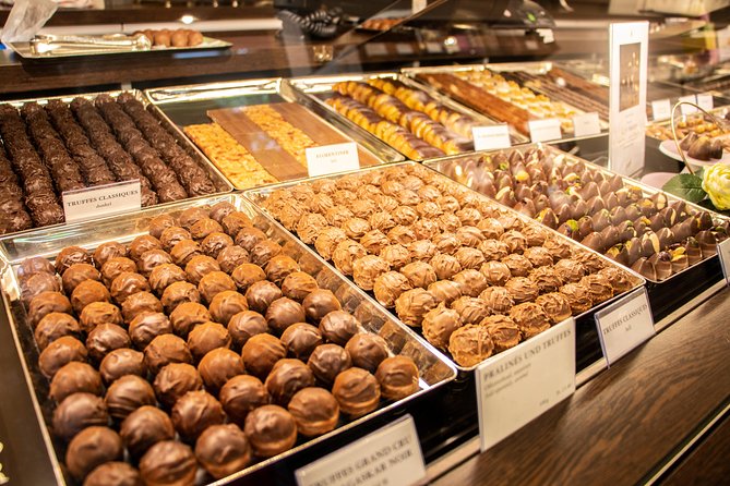 Zurich Chocolate Hunting Tour With a Local - Tour Highlights