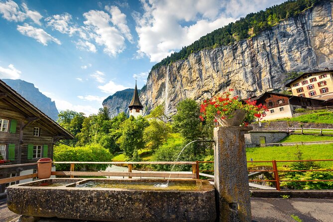 Zurich: Private Daytrip to Swiss Villages(Interlaken-Grindelwald) - Itinerary Highlights