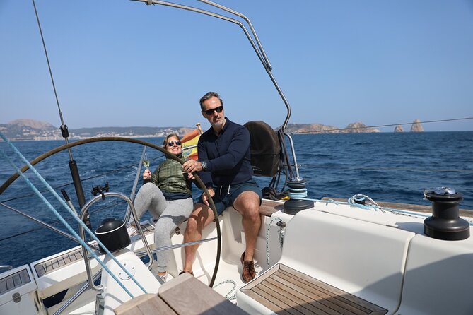 2hrs Private Sailing Tour in Barcelona With Skipper - Tour Location and Duration