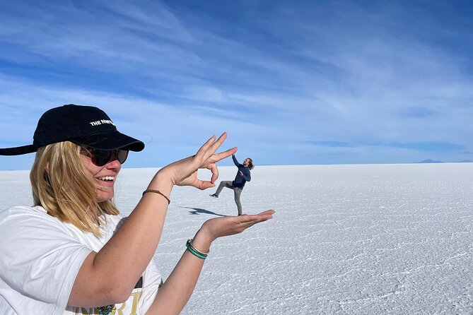 3-Day Uyuni Salt Flat Tour With Sunset and Red Lagoons - Key Points