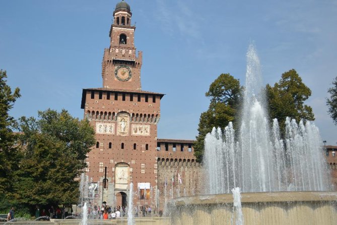 3-Hour Milan City Tour With the Scala Theatre – Small Group Tour