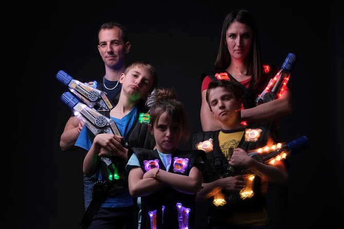 3 Rounds of Zone Lasertag in Berlin - Key Points