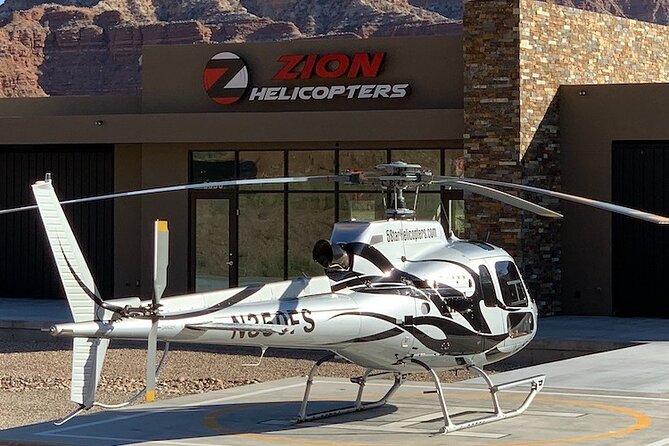 35 Mile – Zion National Park Panoramic Helicopter Flight