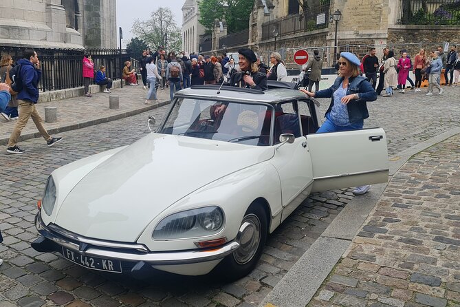1.5 Hour Private Tour in Paris in a Classic Citroën - Experienced Tour Guide