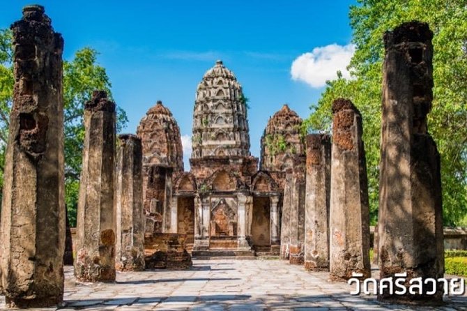 1 Day Sukhothai Historical Park From Chiang Mai Private Tour - Private Guide Experience