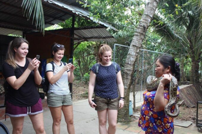 2-Day Mekong Delta Visit Ben Tre & Cai Rang Floating Market - Day 1: River Cruise and Local Delights