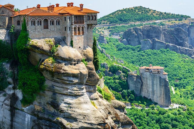 2 Days Private Tour to Delphi and Meteora - Meteora Day Tour