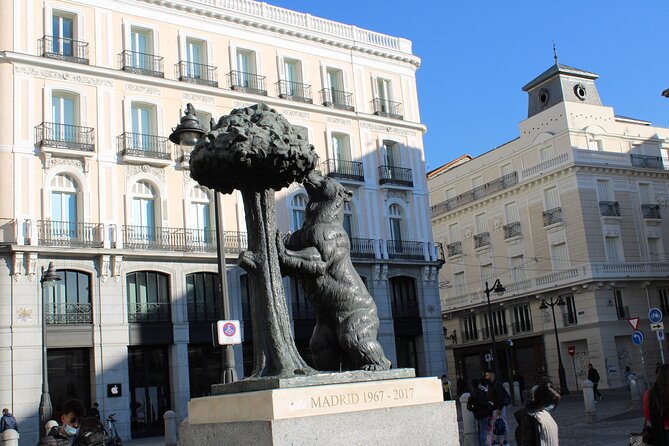 2-Hour Private Walking Tour Through the Beautiful Streets of Madrid - Tour Inclusions