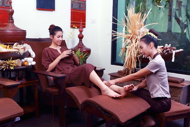 2 Hour Relaxation Luxury Spa Package at Fah Lanna Spa - Old City Branch - Meeting and Pickup Details