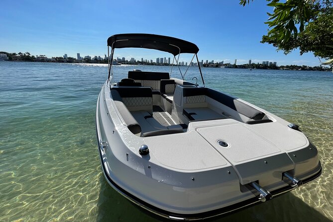 2Hr Private Boat Rental Miami Beach See the Homes of Millionaires & Celebrities - Traveler Photos and Reviews