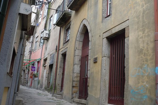 3-Hour Porto Jewish Heritage Walking Tour With Local Guide - Tour Experience and Itinerary Overview