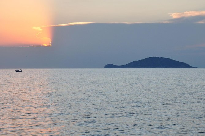 3 Hours Sithonia Sunset Sailing Boat Tour - Common questions