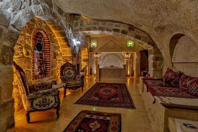 3Day 2Night Cappadocia With Cave Suites Hotel - Deluxe Hot Air Balloon Option