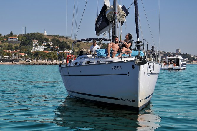 4 Hours Private Sailing Trip to Oeiras Beach - Customer Reviews