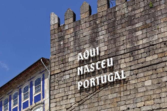 6-Day North Portugal Tour: Porto, Braga, Fátima, Coimbra, Guimaraes, Aveiro and Batalha, From Lisbon - Tour Highlights and Cities Visited