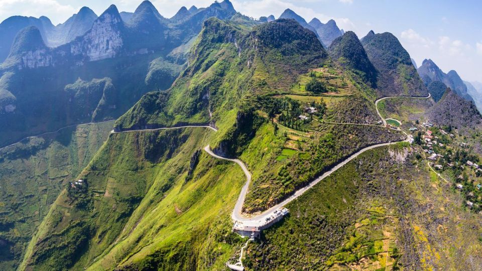 6days Motorbike Trip - Ha Giang Loop - Ban Gioc Waterfall - Inclusions and Exclusions