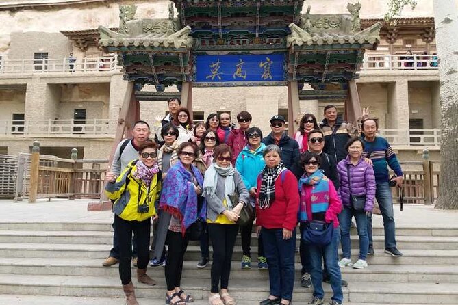 7 Days Hexi Corridor Adventure Tour to Zhangye, Jiayuguan & Dunhuang - Accommodation and Transport Options