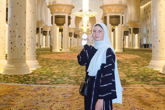 Abu Dhabi Sheikh Zayed Mosque Half-Day Tour From Dubai - Visitor Pickup and Transportation