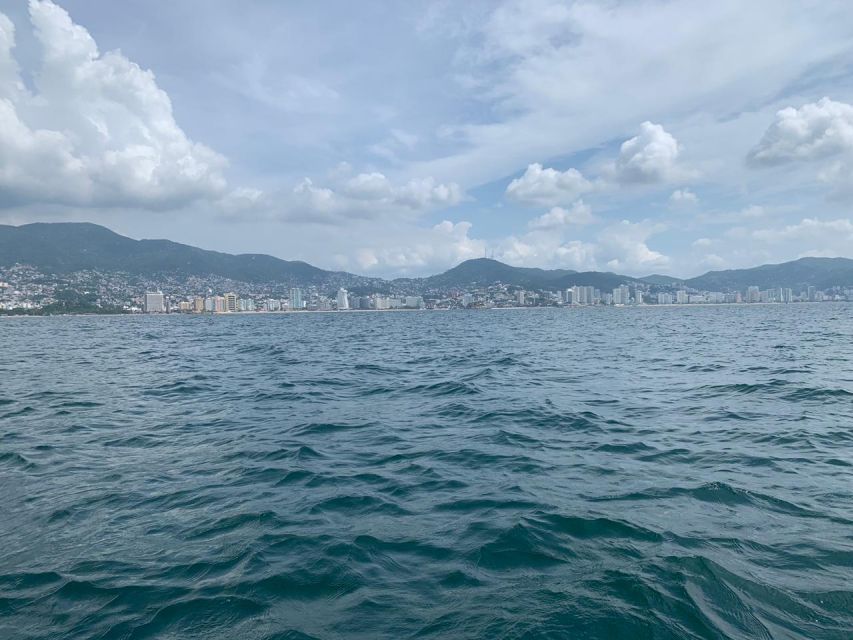 Acapulco: Acarey Catamaran Cruise With Party - Location Details