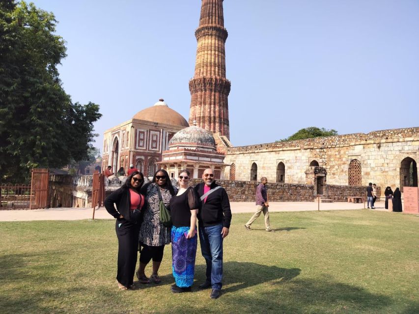 Agra: Taj Mahal, Agra Fort and Baby Taj Tour With Transfers - Common questions