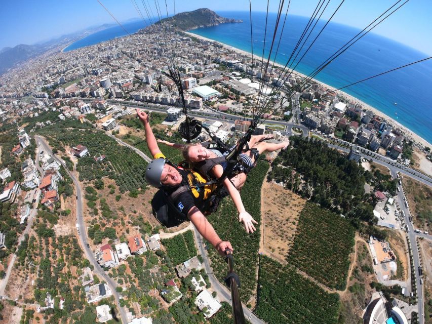 Alanya: Tandem Paragliding From 700m With Meeting or Pick up - Free Cancellation Policy