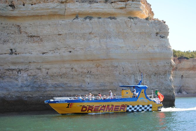 Albufeira Dreamer Boat Trip - Memorable Marine Biologist Interaction