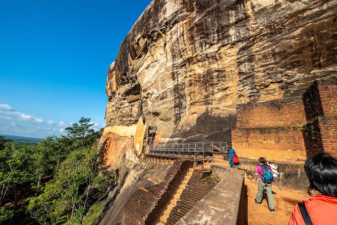 All Inclusive Sigiriya & Dambulla Day Tour From Colombo - Cancellation Policy