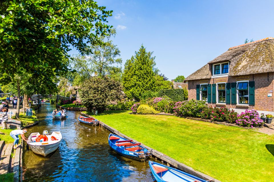 Amsterdam: Giethoorn Day Trip With Boat Tour - Booking and Reviews