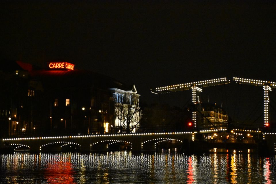 Amsterdam: Light Festival Boat Tour With Snacks and Drinks - Inclusions