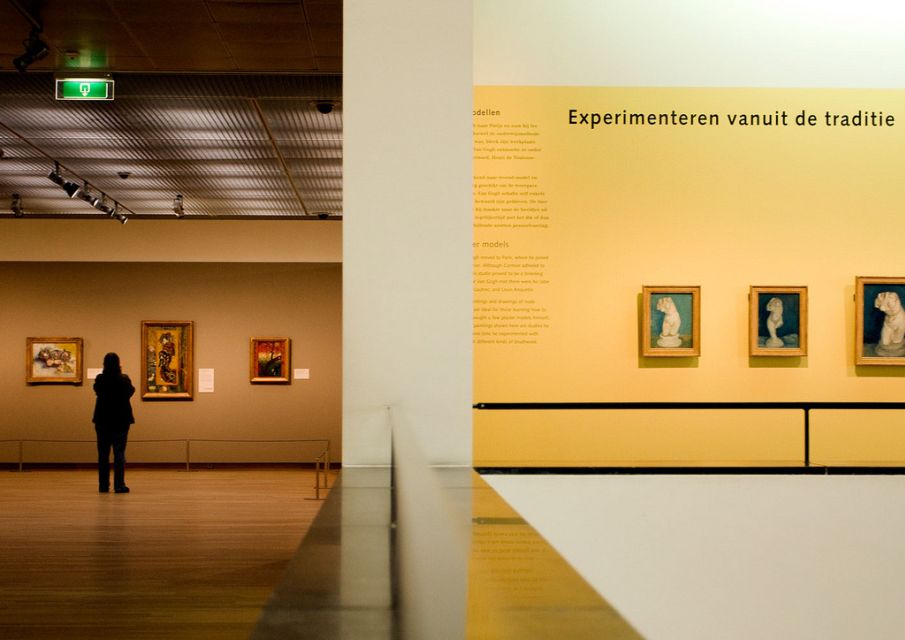 Amsterdam: Van Gogh Museum Guided Tour With Entry Ticket - Accessibility Information