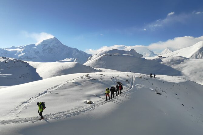 Annapurna Luxury Circuit Trek - Meals and Dining Options