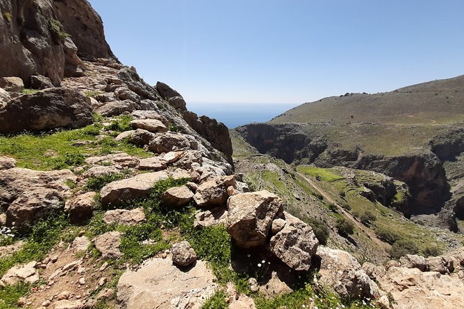 ARADENA GORGE Hike Adventure - Safety Precautions