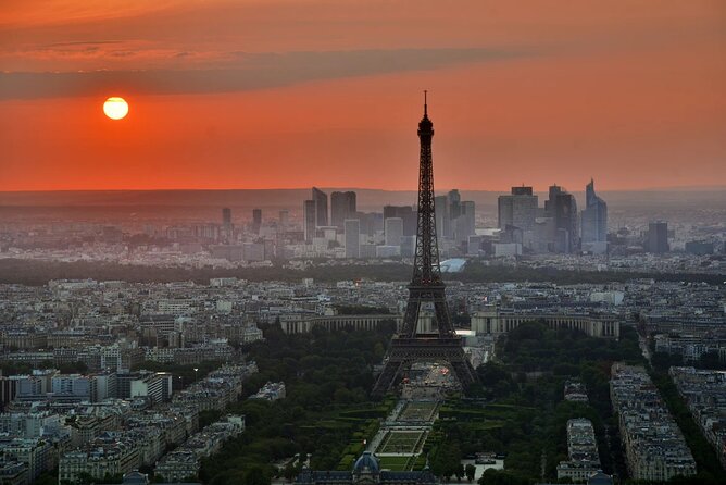 Arc De Triomphe, Wine & Eiffel Summit Tour With Hotel Pick up - Eiffel Tower Summit Visit