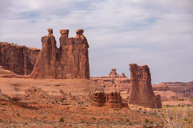 Arches and Canyonlands National Parks Self-Driving Bundle Tour - App Features