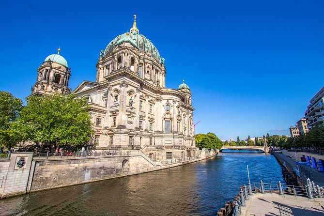 Architectural Berlin: Private Tour With a Local Expert - Tailored Itinerary Options