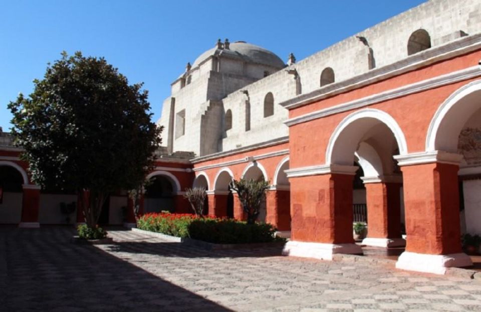 Arequipa: City Tour and Santa Catalina Monastery - Full Itinerary