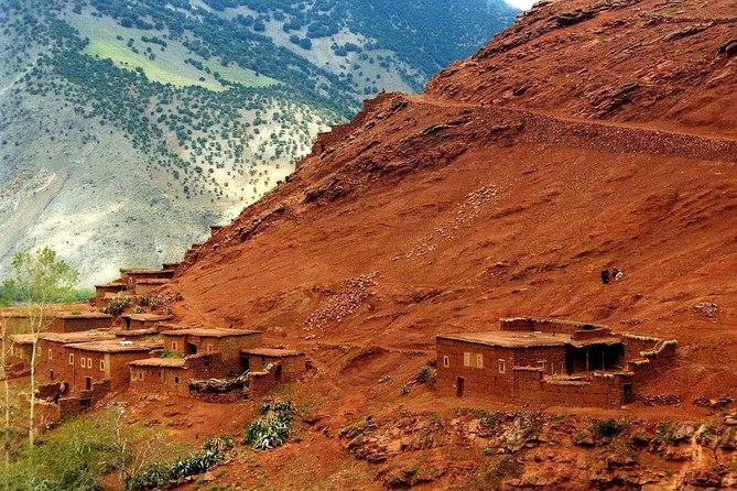 Atlas Mountains and 4 Valleys, Lunch With Local Berbers - Local Berber Culture