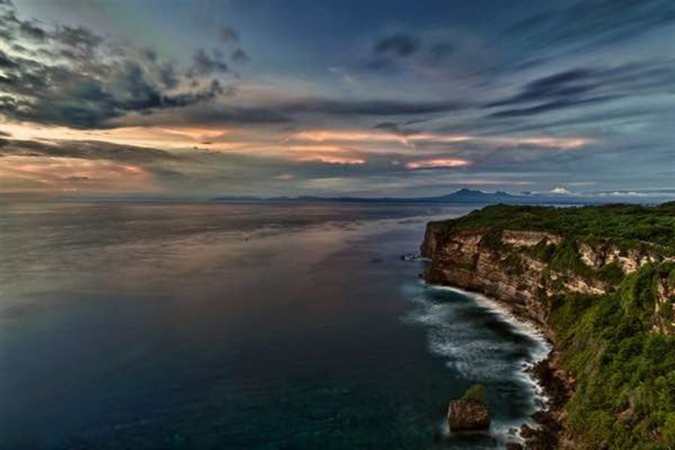 Bali: Full-Day Private White Sand Beaches and Sunset Tour - Review Summary