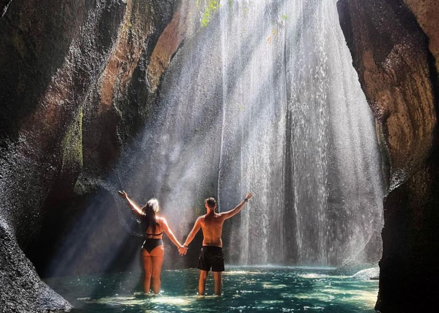 Bali: Tegenungan, Tibumana, and Kanto Lampo Waterfall Tour - Itinerary