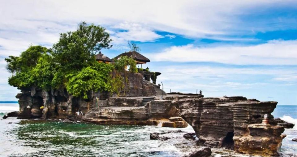 Bali: White Water Rafting Adventure & Tanah Lot Sunset Tour - Tour Inclusions and Amenities