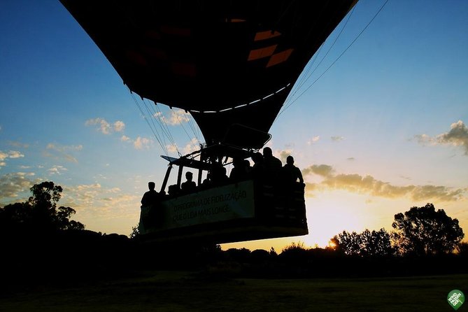 Balloon Ride With Complimentary Drink From Coruche - Safety Guidelines