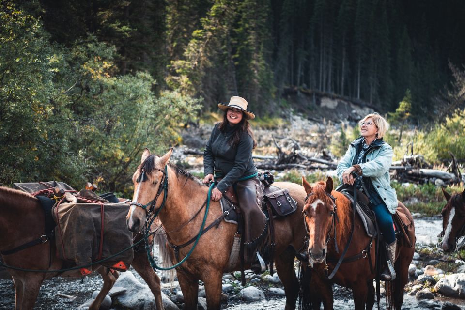 Banff: 2-Day Overnight Backcountry Lodge Trip by Horseback - Overnight Stay at Sundance Lodge