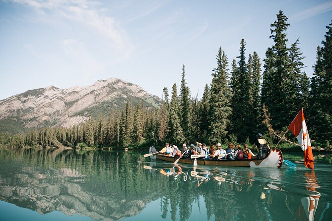 Banff National Park Big Canoe Tour - Traveler Engagement