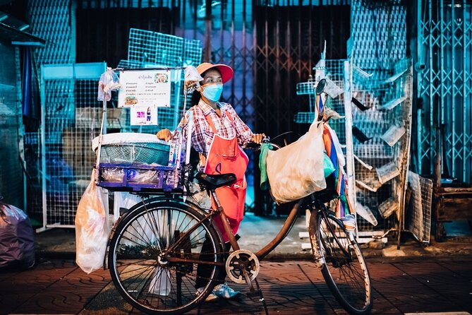 Bangkok Backstreet Food Tour: 15 Tastings Included - Flavorful Noodle Dishes